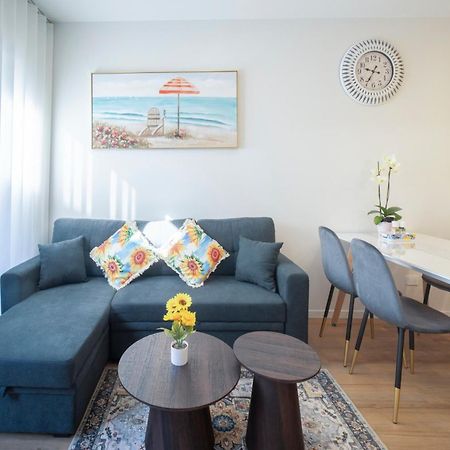 Modern Townhouse Close To City With Full Kitchen - Ellerslie Auckland Eksteriør billede