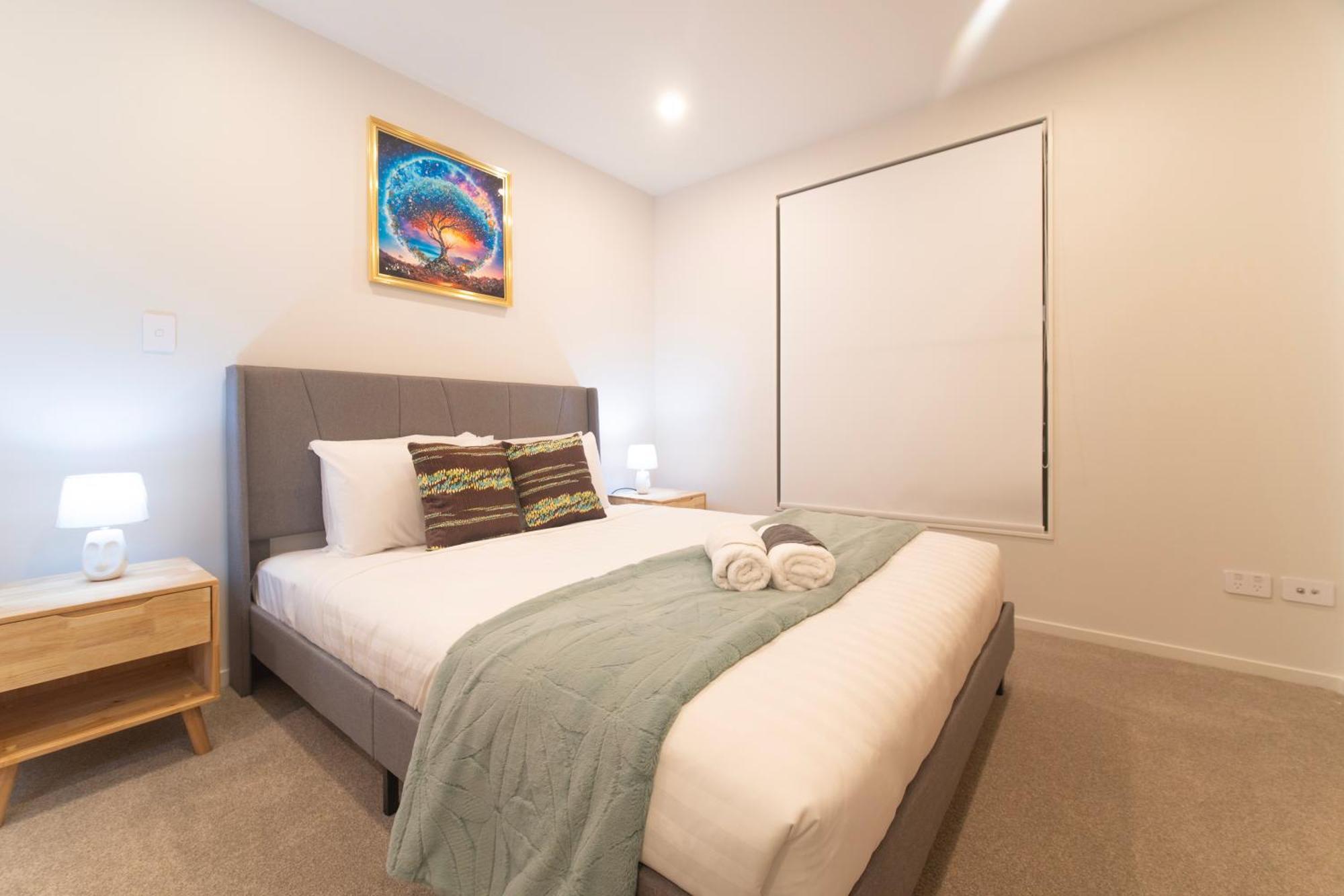 Modern Townhouse Close To City With Full Kitchen - Ellerslie Auckland Eksteriør billede